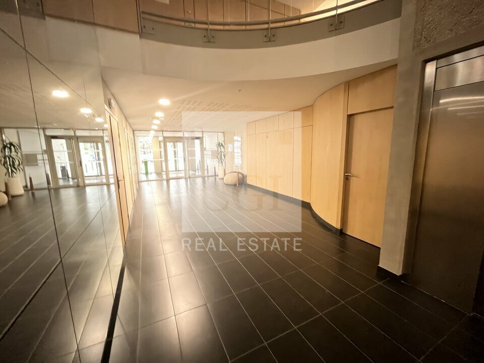 Location bureaux 401.01 m² divisibles à partir de 187.42 m²