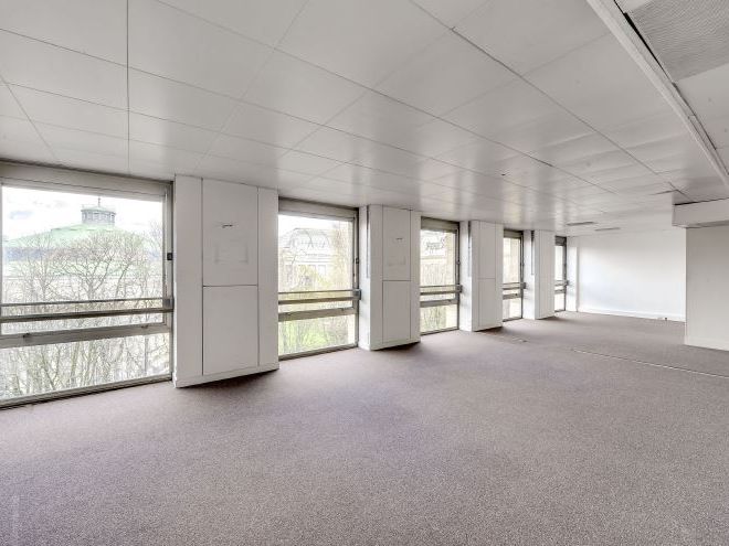 Location bureaux 175 m² non divisibles