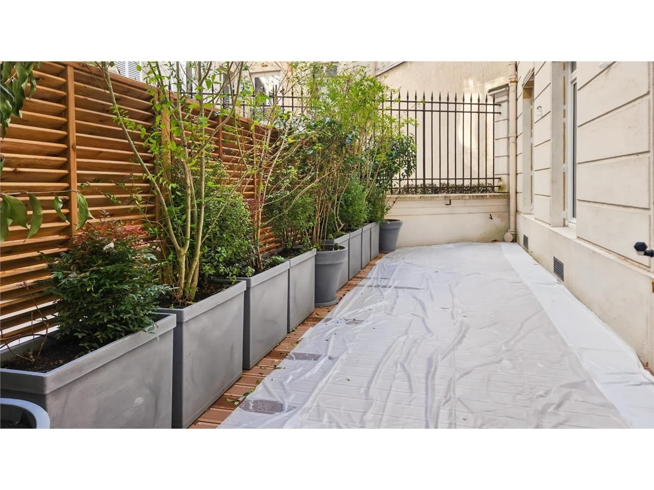 Location bureaux 158 m² non divisibles