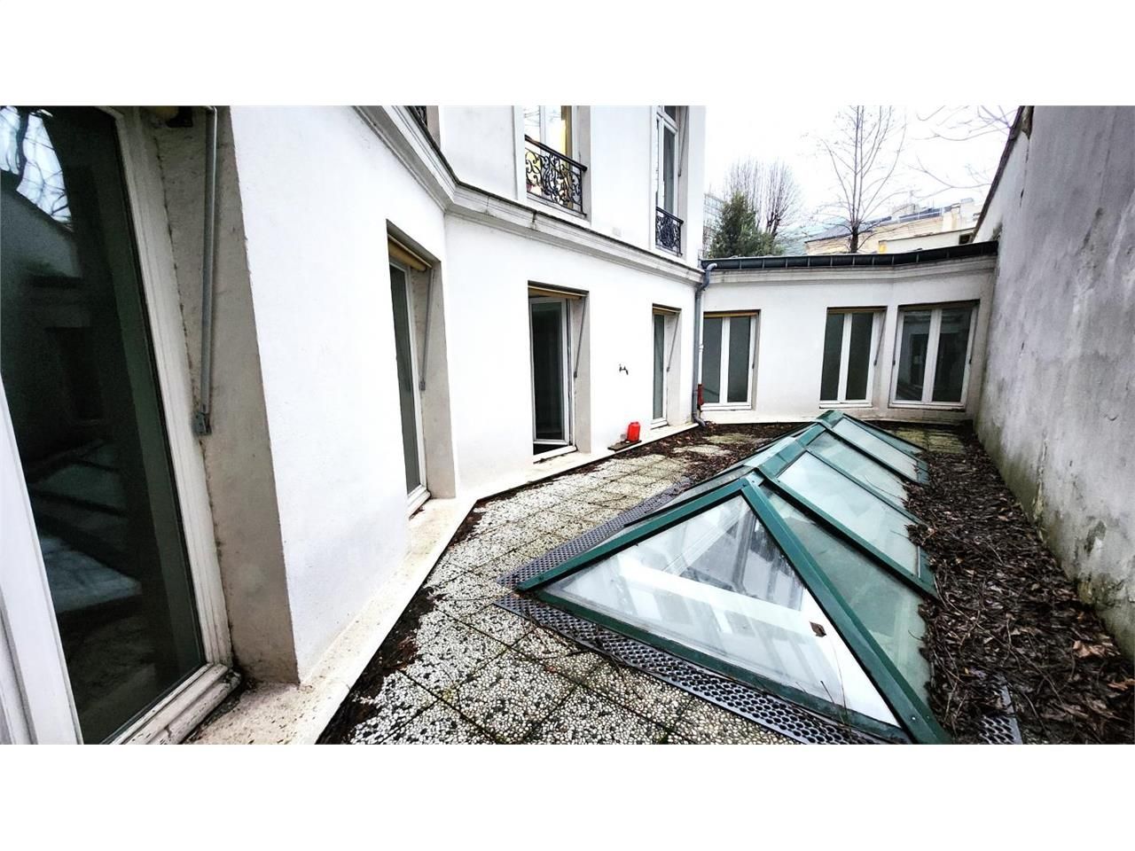 Location bureaux 252 m² non divisibles