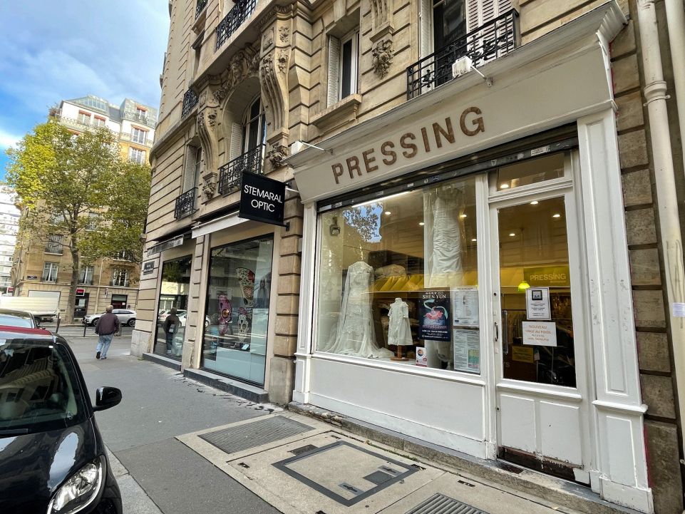 Location local commercial 35 m² non divisibles