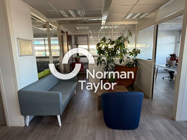 Location bureaux 312 m² non divisibles