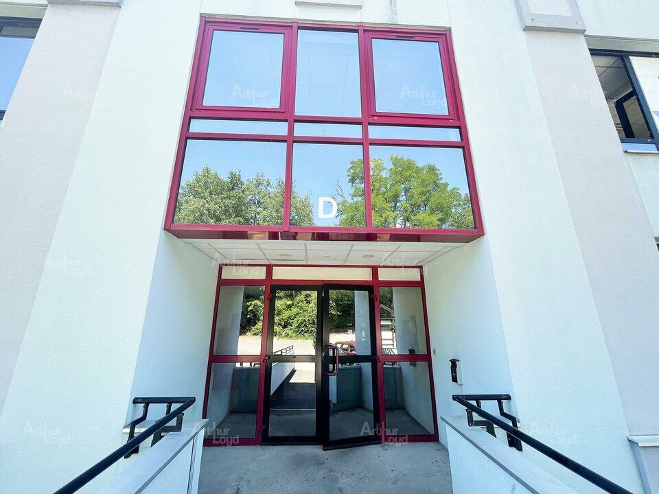 BESANCON - BUREAUX A LOUER - VALPARC