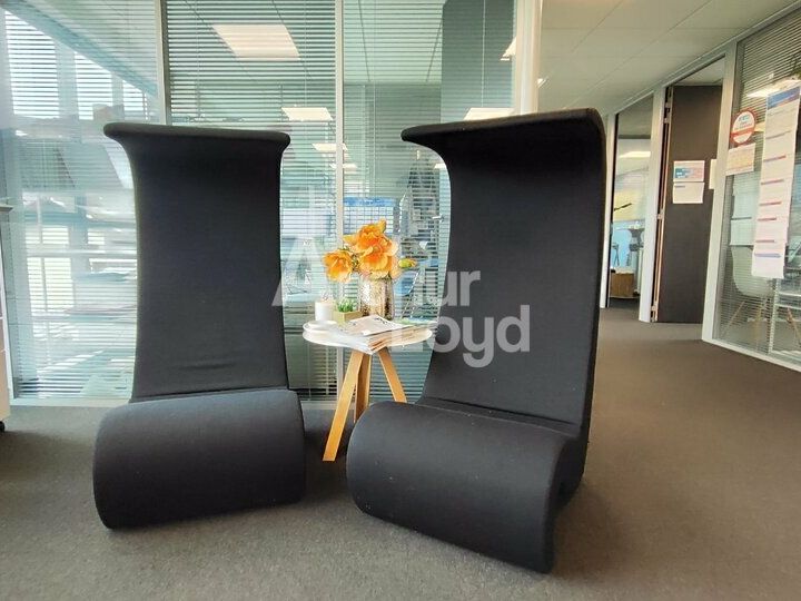 Location bureaux 316.55 m² non divisibles