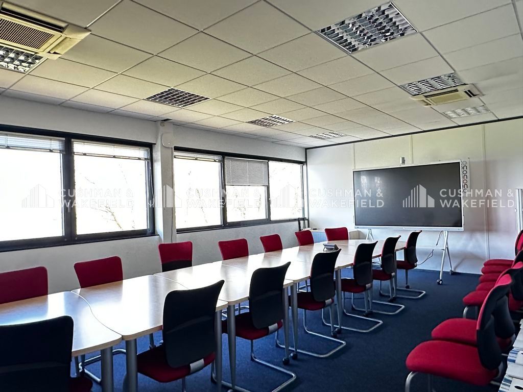 Location bureaux 527 m² divisibles à partir de 0 m²