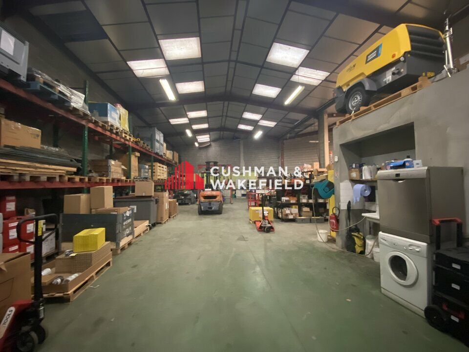 Location activité/entrepôt - 480 m²