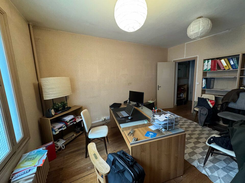 TOURS CENTRE BUREAUX A LOUER 34 M²