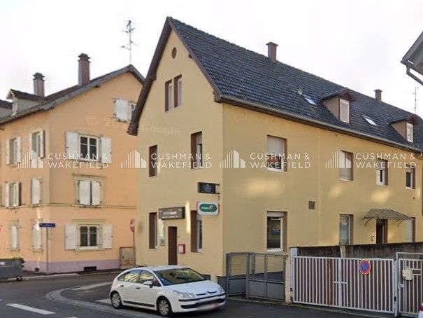 Location locaux commerciaux 120 m² non divisibles