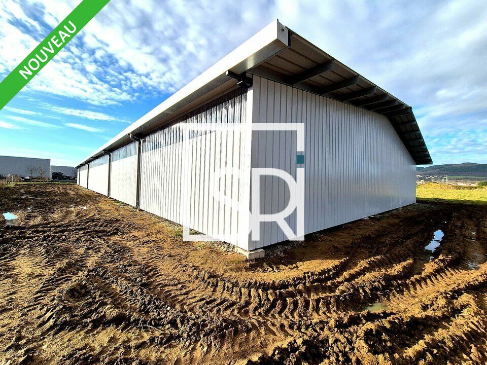 Location entrepot 1440 m² non divisibles