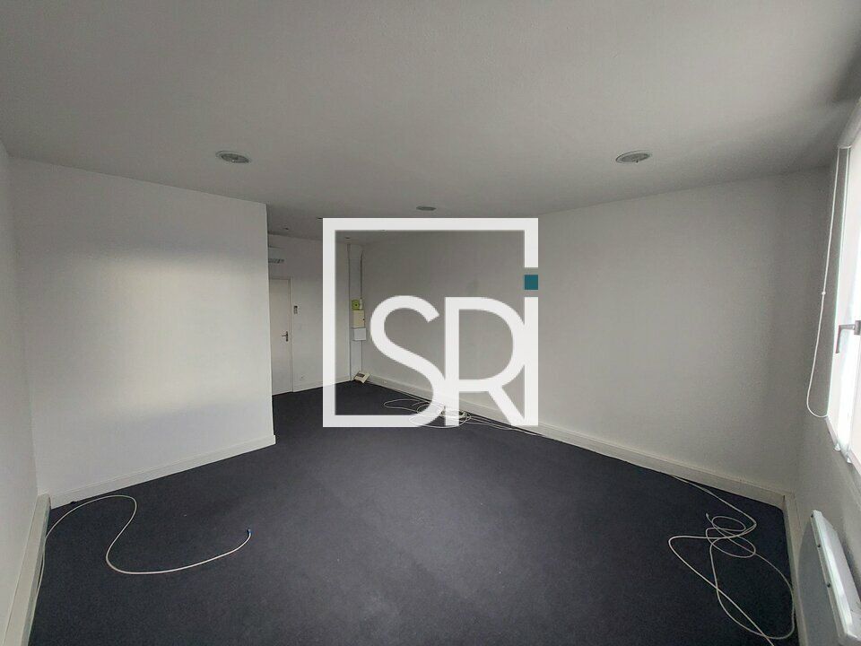 Location bureaux 47 m² non divisibles