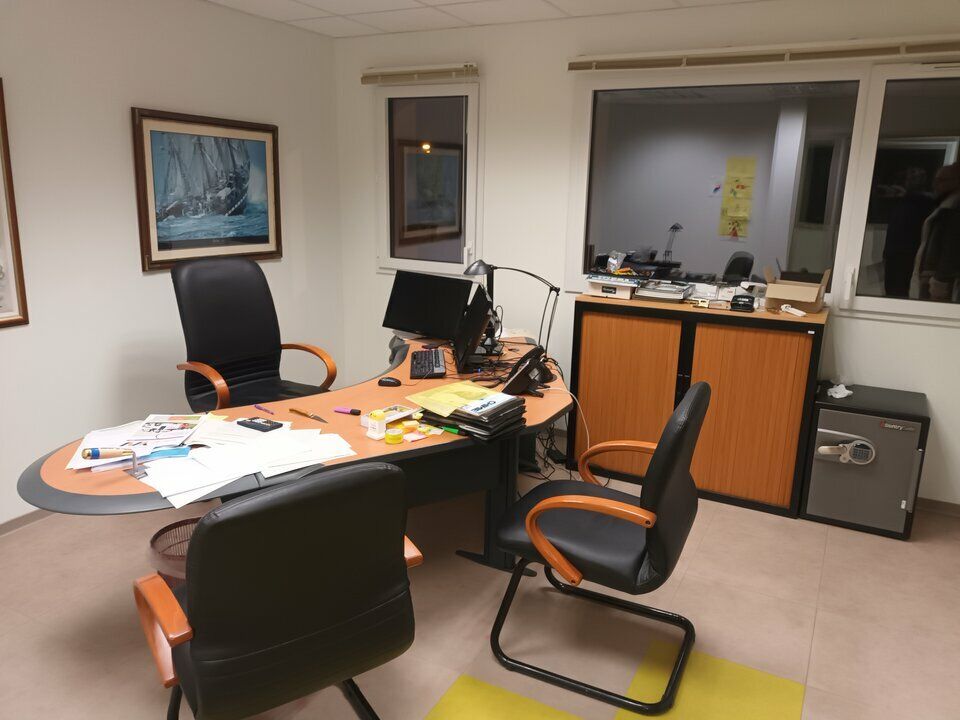 Location bureaux 193 m² non divisibles