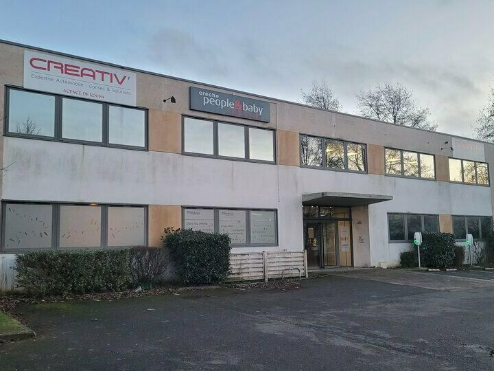 Location bureaux 330 m² non divisibles