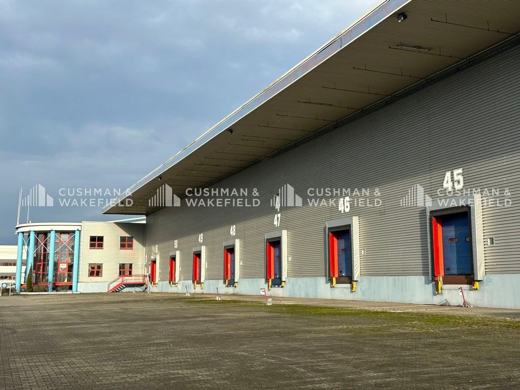 Location entrepôt 11622 m² divisibles à partir de 4666 m²