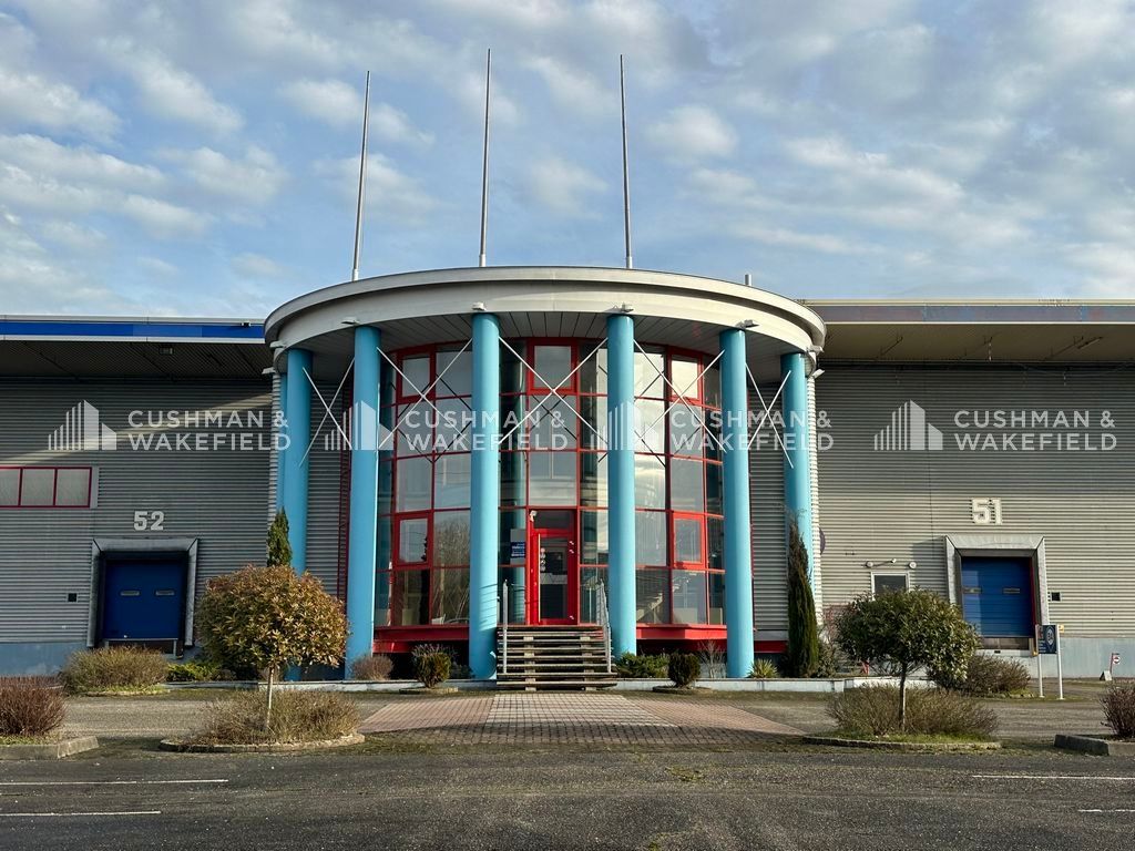 Location entrepôt 11622 m² divisibles à partir de 4666 m²