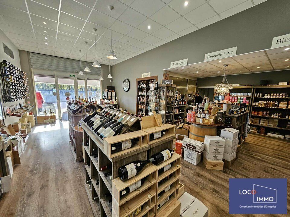 Location local commercial 140 m² non divisibles