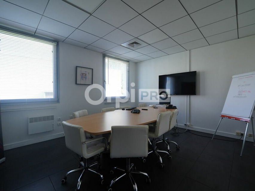 BUREAU A LOUER - 150 m² - DARDILLY