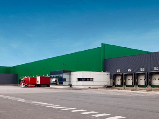 Location entrepôts 16841 m² non divisibles