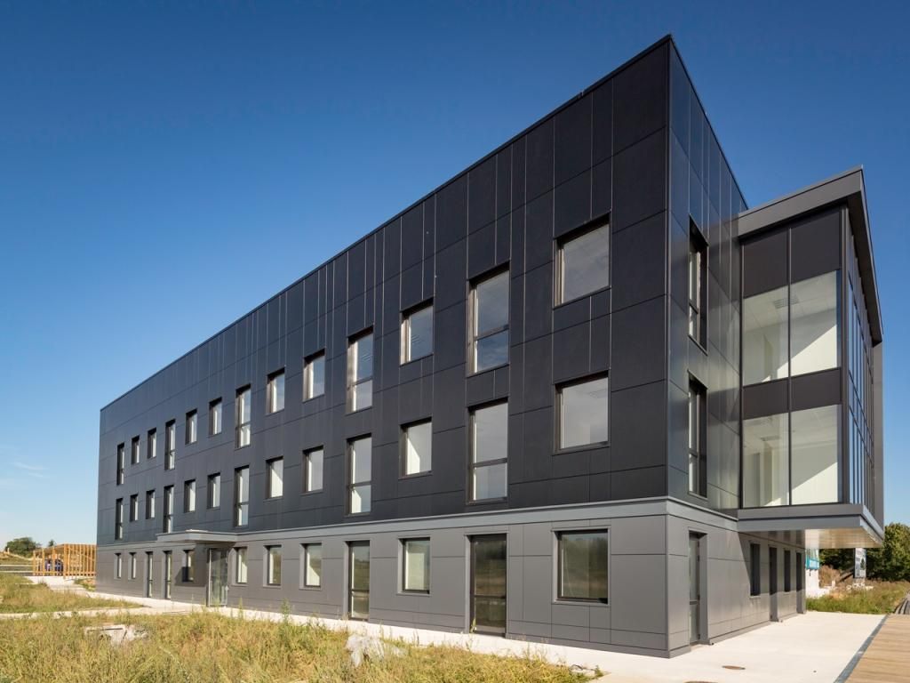 Location bureaux 40 m² divisibles à partir de 14 m²