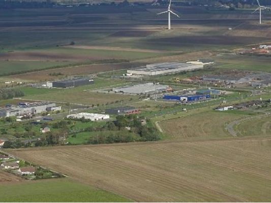 Location entrepôts 1182 m² non divisibles