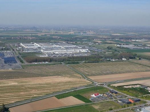 Vente terrain 21520 m² divisibles à partir de 10000 m²