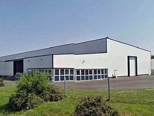 Location entrepôts 812 m² non divisibles