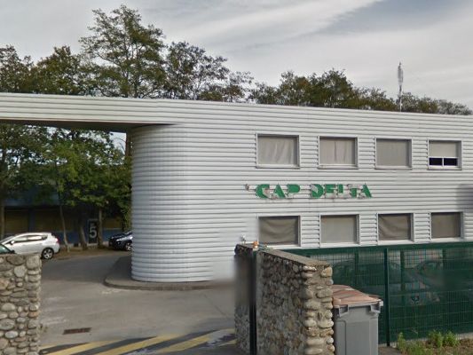 Location entrepôts 142 m² divisibles à partir de 37 m²