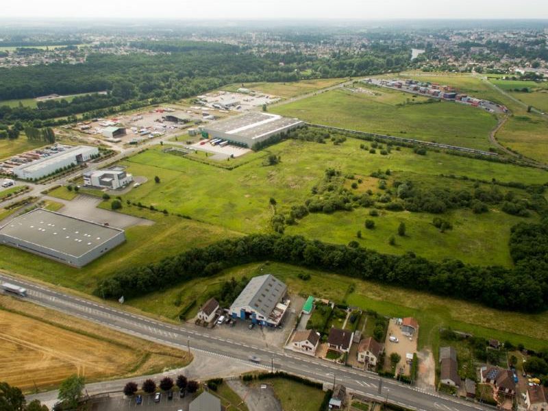 Vente terrain 200000 m² non divisibles