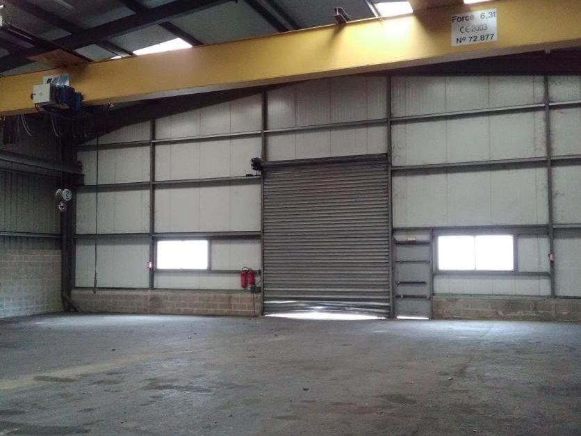 Location entrepôts 2286 m² divisibles à partir de 705 m²