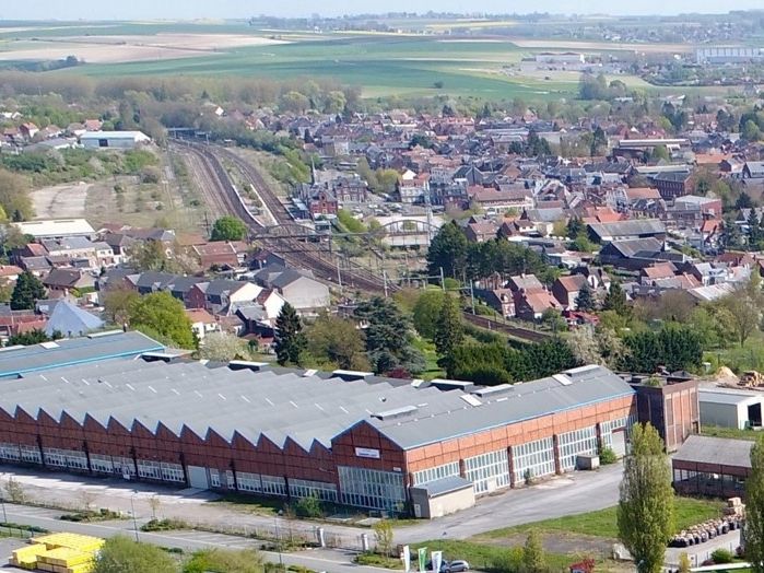 Vente entrepôts 10000 m² non divisibles