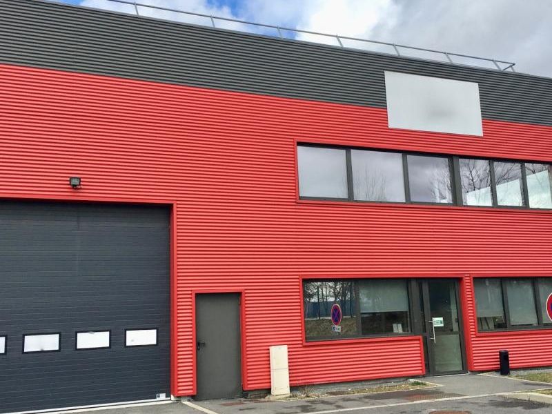 Location entrepôts 603 m² non divisibles