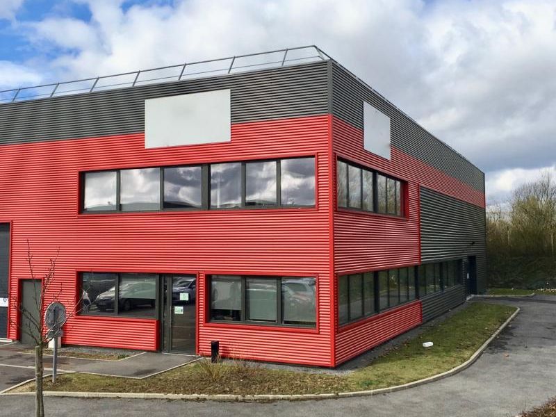 Location entrepôts 603 m² non divisibles