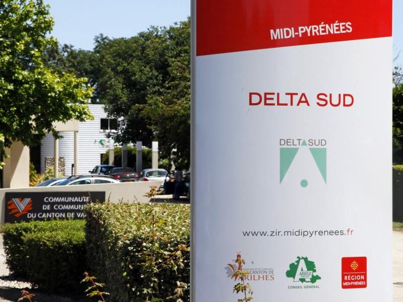 Vente terrain 3831 m² divisibles à partir de 1905 m²