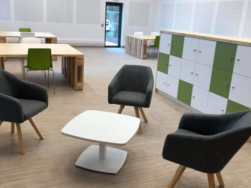 Location entrepôts 114 m² divisibles à partir de 13 m²