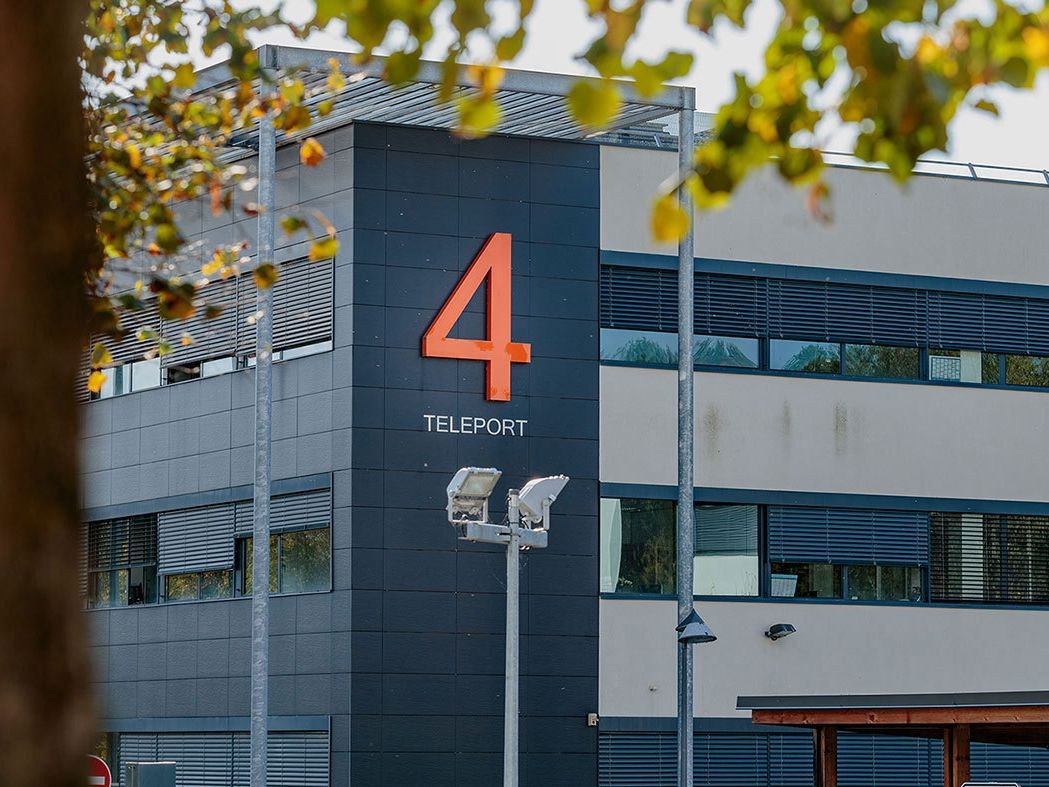 Location entrepôts 170 m² non divisibles