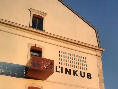 Location bureaux 200 m² non divisibles