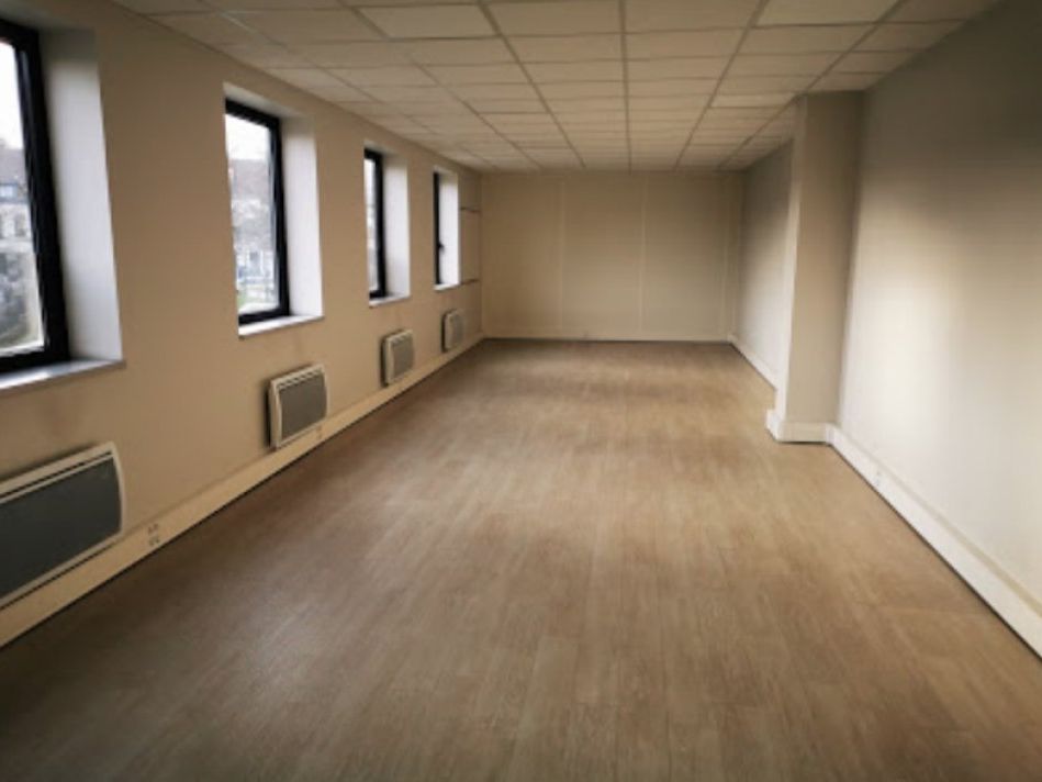 Location bureaux 16 m² non divisibles