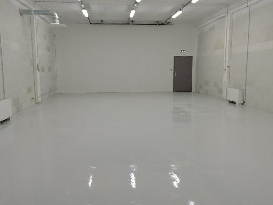 Location entrepôts 118 m² divisibles à partir de 89 m²