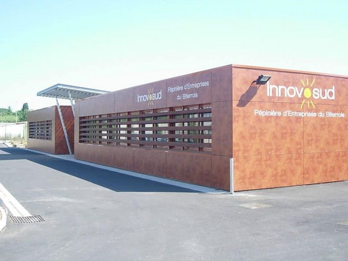 Location entrepôts 280 m² non divisibles