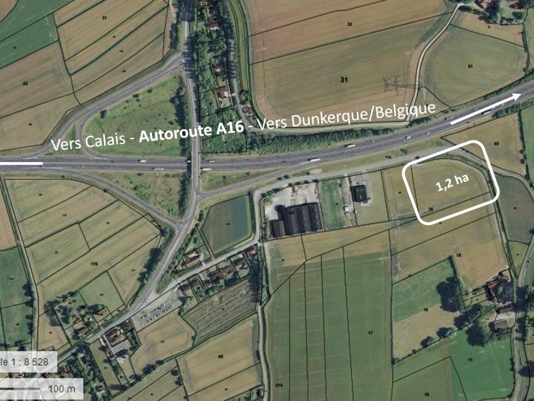 Vente terrain 12000 m² non divisibles