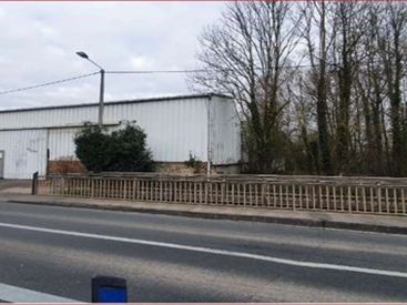 Vente entrepôts 3800 m² non divisibles