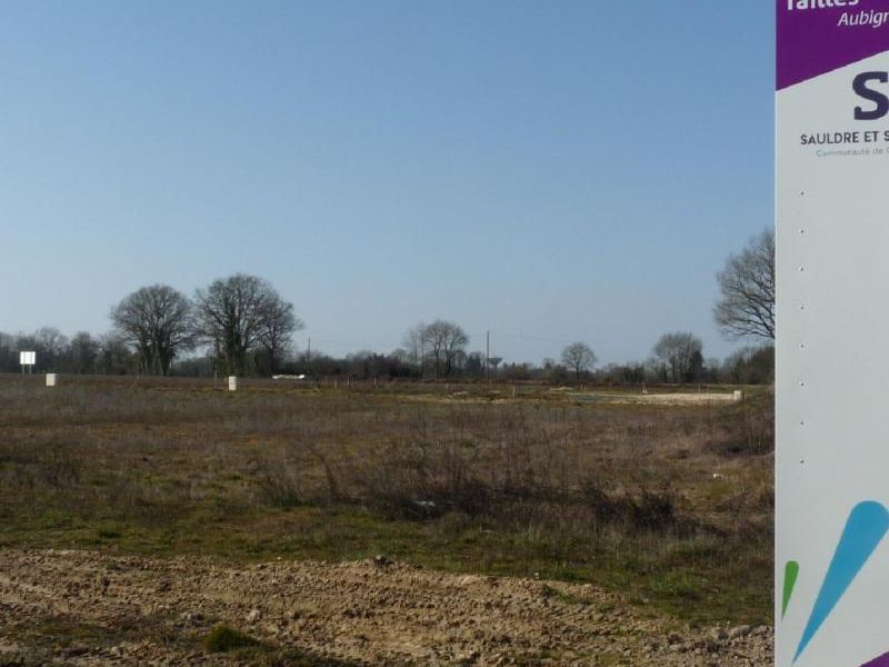 Vente terrain 16000 m² divisibles à partir de 7000 m²