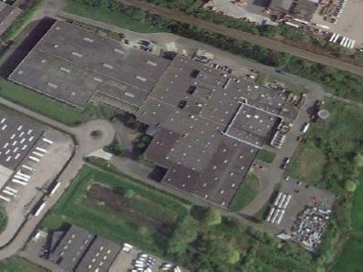 Vente entrepôts 27000 m² non divisibles