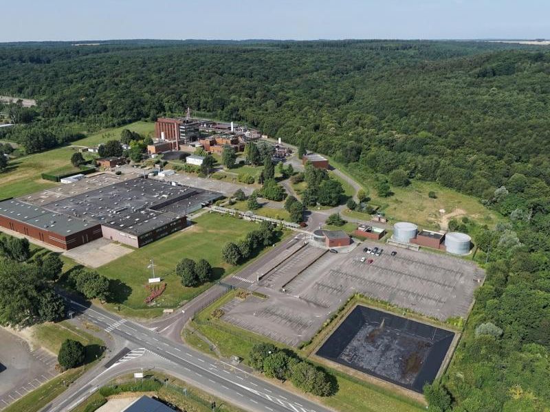 Vente terrain 400000 m² divisibles à partir de 50000 m²