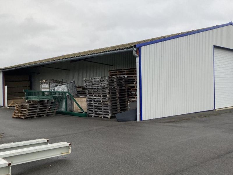 Vente entrepôts 416 m² non divisibles