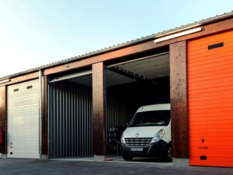 Location entrepôts 112 m² divisibles à partir de 28 m²