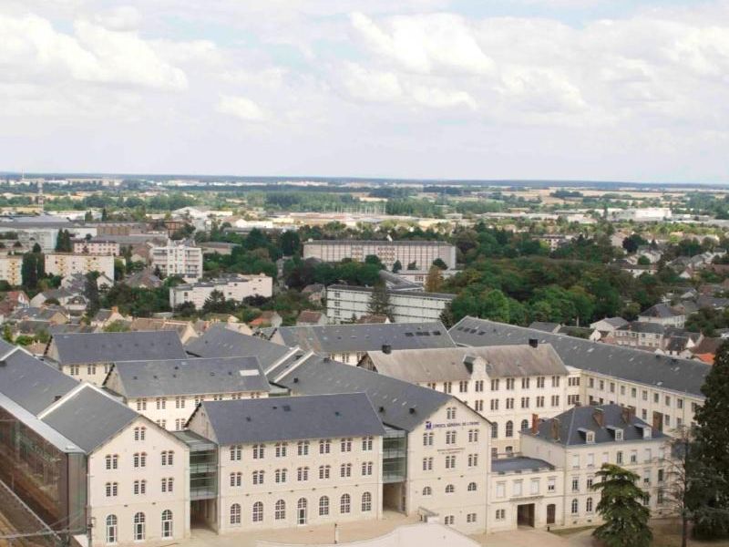 Location bureaux 4185 m² divisibles à partir de 265 m²