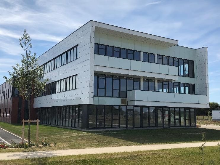 Location bureaux 567 m² non divisibles