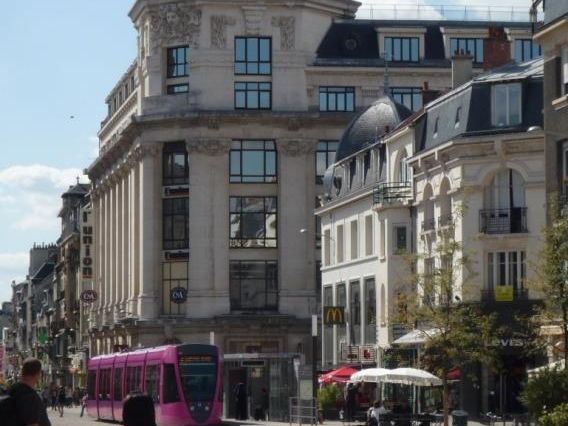 Location bureaux 1245 m² non divisibles