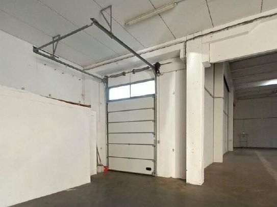 Location entrepôts 1053 m² non divisibles