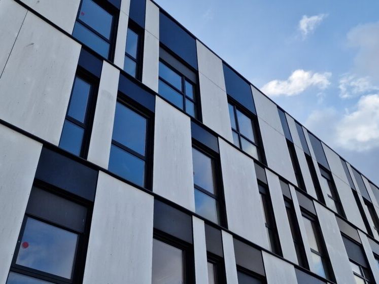 Location bureaux 1262 m² divisibles à partir de 163 m²